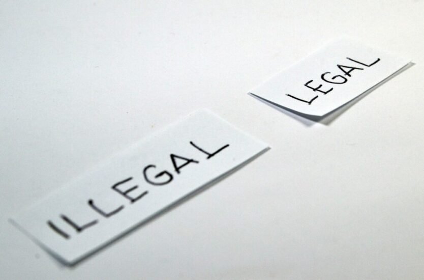 legal-1143115_1280-1024×661